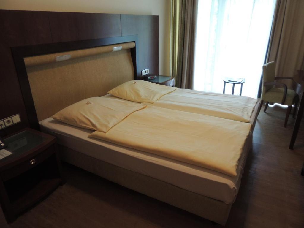 קלן Royal Inn חדר תמונה