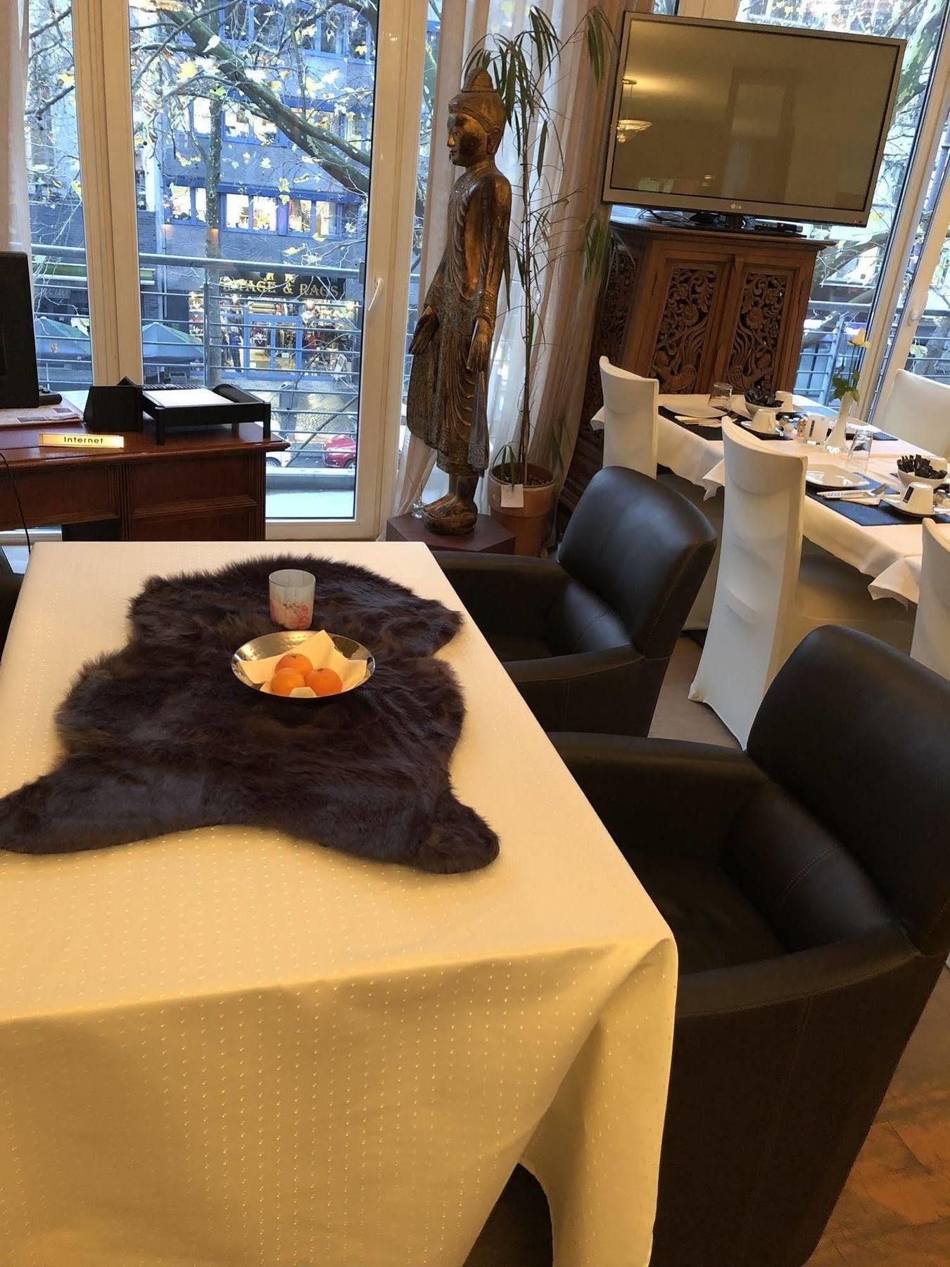 קלן Royal Inn מראה חיצוני תמונה
